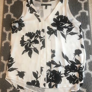 White House Black Market Tunic Top